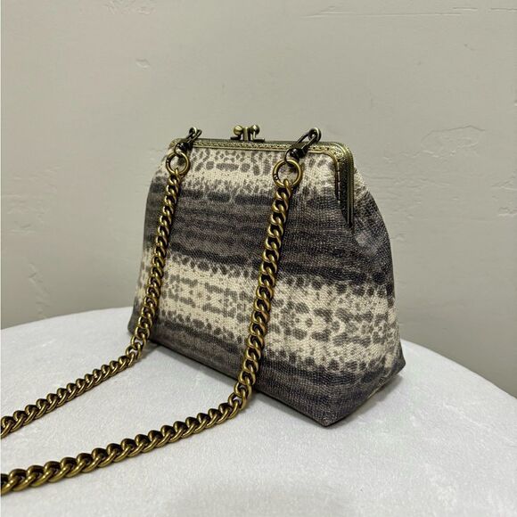 Handsewn Genuine Embossed Leather Double Kisslock Wristlet/ShoulderBag/Crossbody - Picture 9 of 16